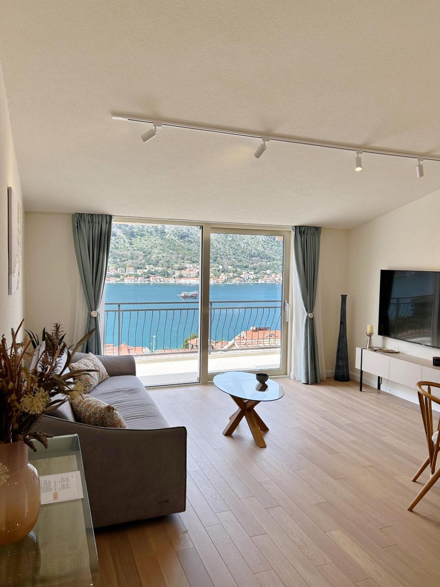 Apartamento Point Of View Kotor Exterior foto